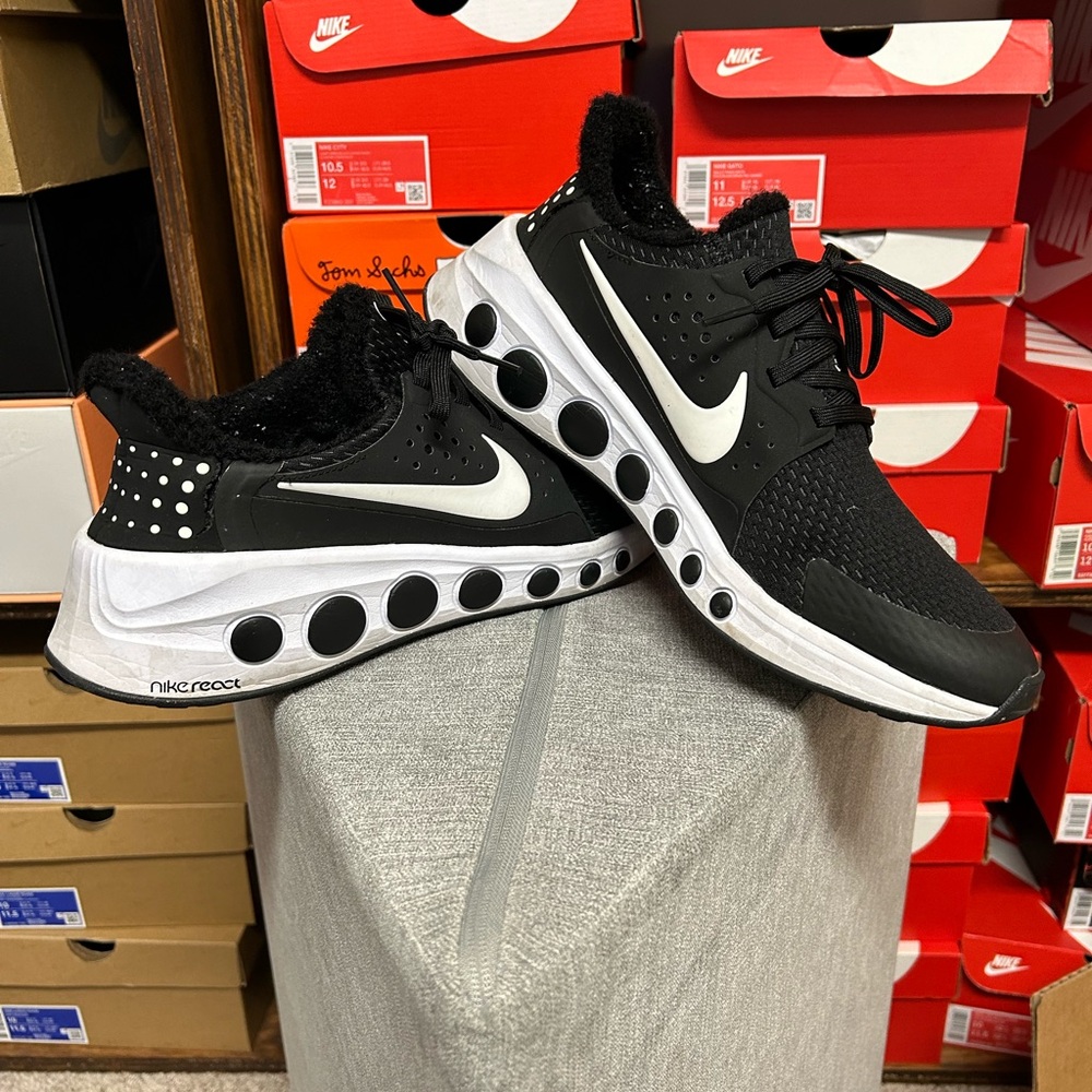 Nike CruzrOne.